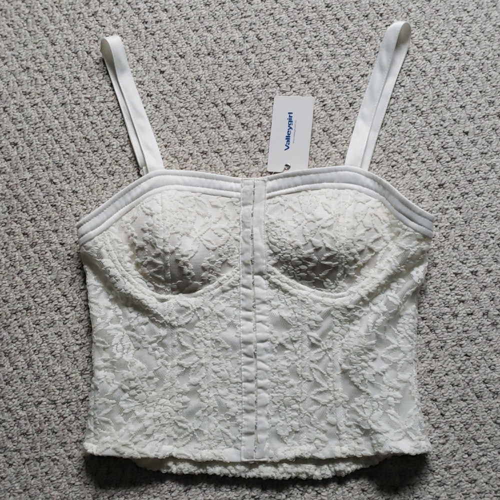VALLEYGIRL lace corset top